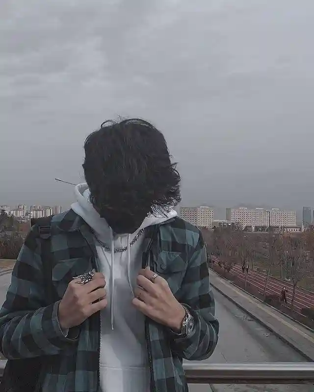 single-instagram-dp-boy