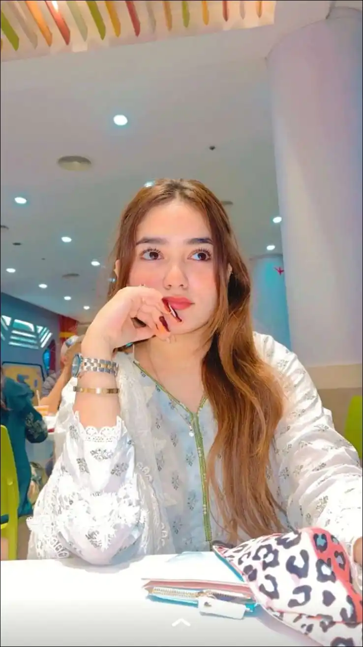 stylish-girls-dp-images