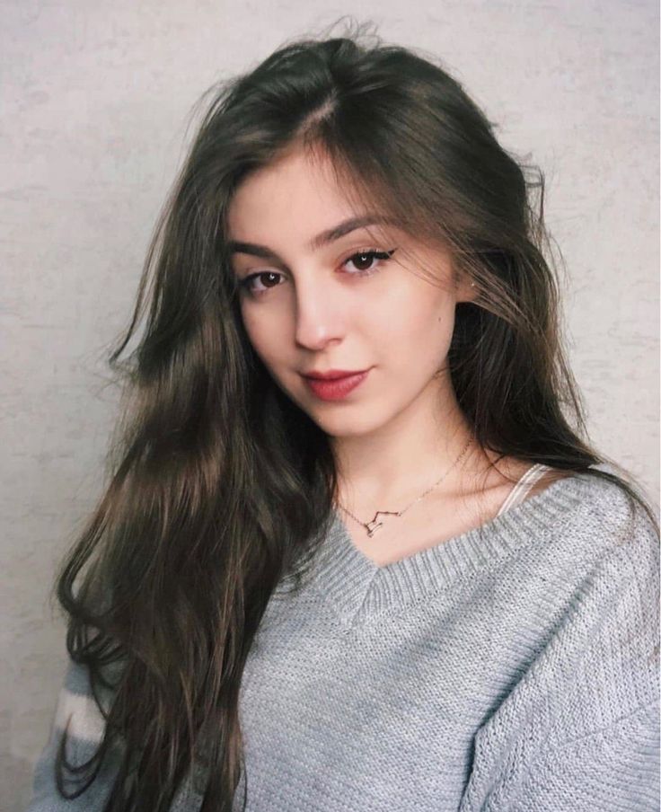 Attitude Cute Girl Pic