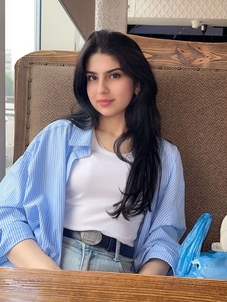 Attitude Girl Profile Pictures