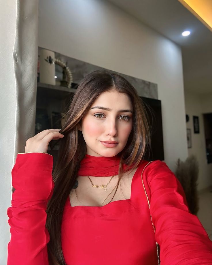 Attitude Girl Profile Pictures