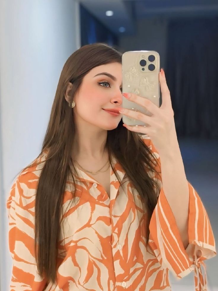 Cute-Girl-Profile-Pictures