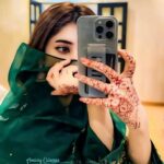 Real-Girl-Pic-Hide-Face