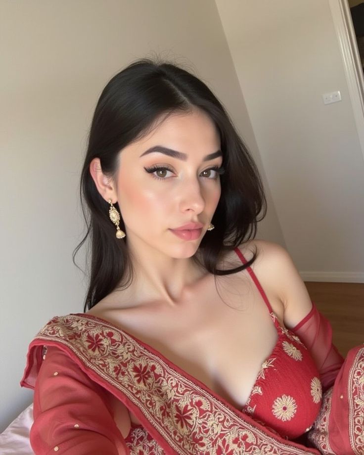 Selfie-Attitude-Girl-Dp