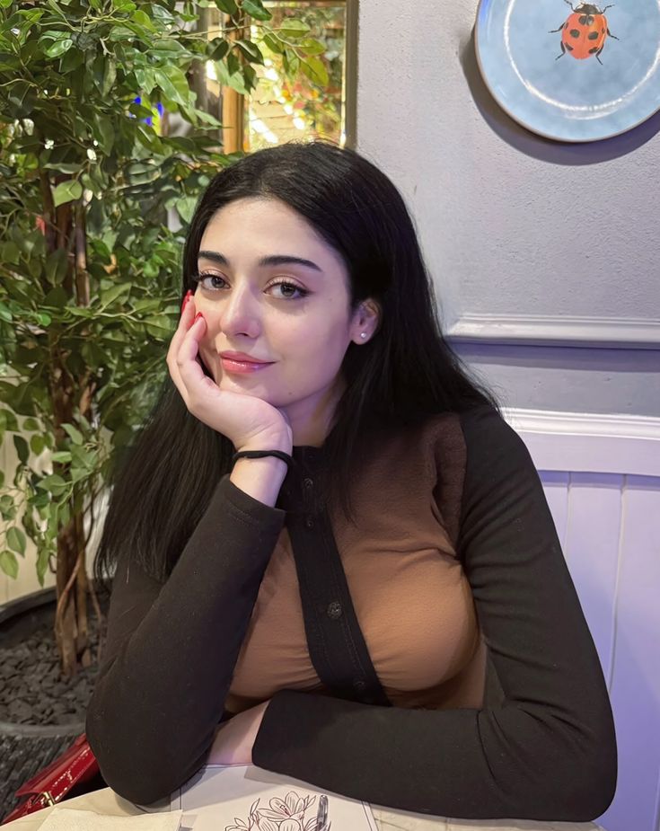 Smart Cool Attitude Girls Dp