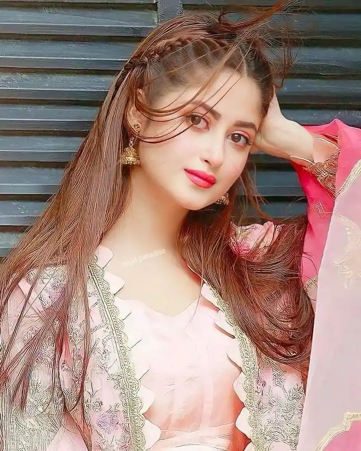 cute-girl-pic-for-dp